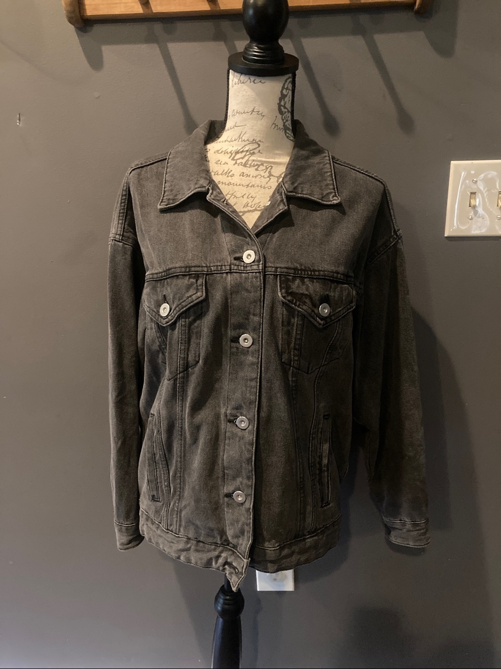 Wild fable size small oversized gray thick denim jacket EUC - Picture 2 of 5